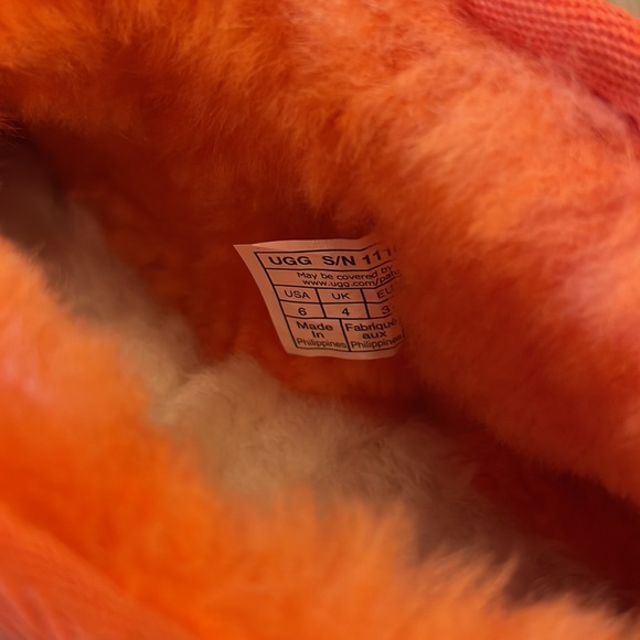 UGG Classic Ultra Mini Boots Size 6 Orange Soda - Picture 6 of 6